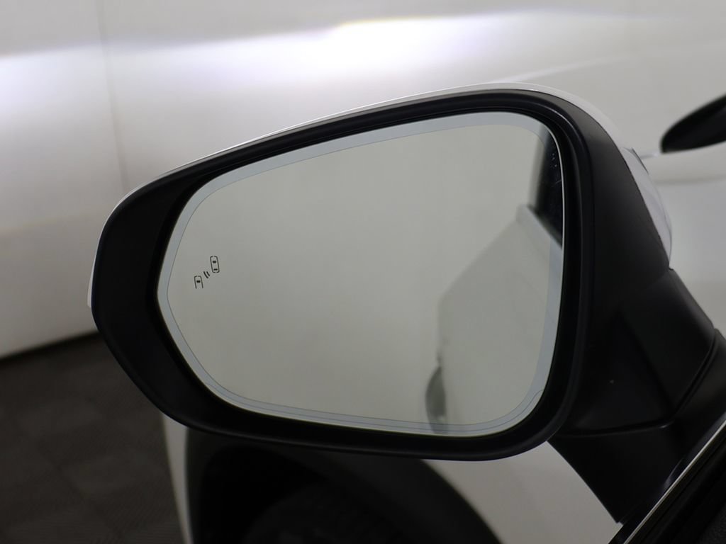 Used 2017 Lexus NX 200t AWD w/ Premium Package image 32