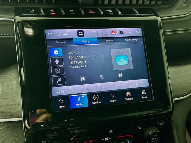 Used 2022 Jeep Grand Cherokee L Limited AWD/4WD image 19