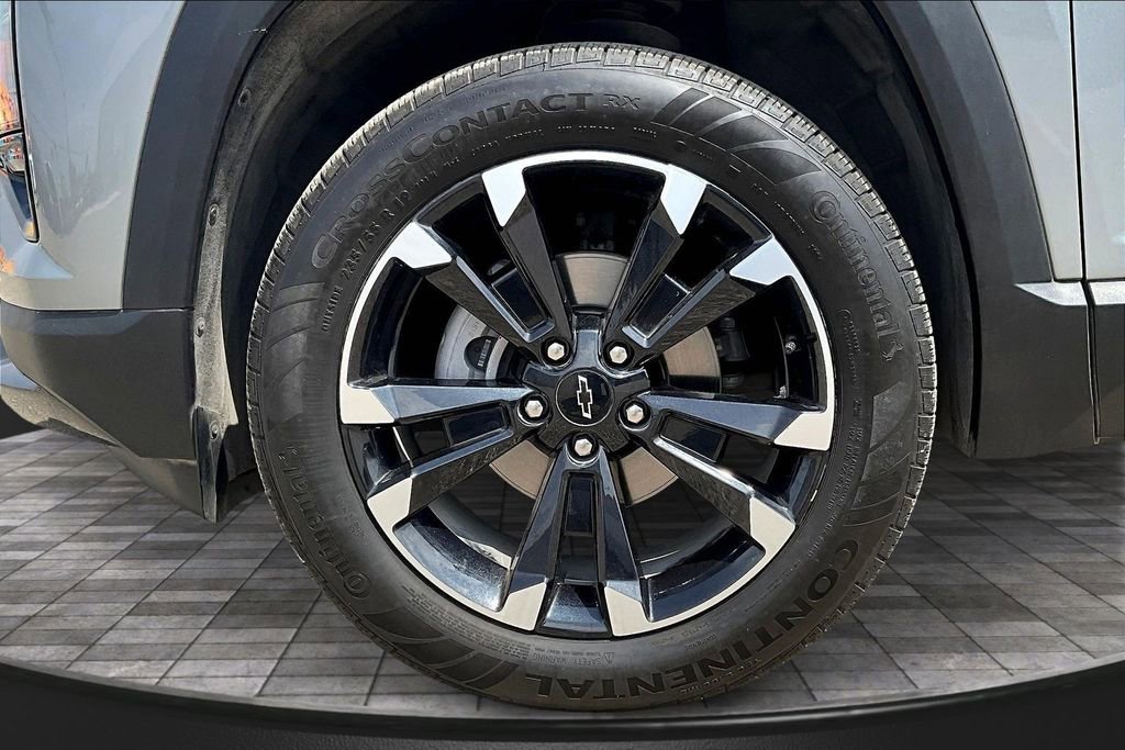 Used 2025 Chevrolet Equinox RS w/ Safety and Technology Package image 35
