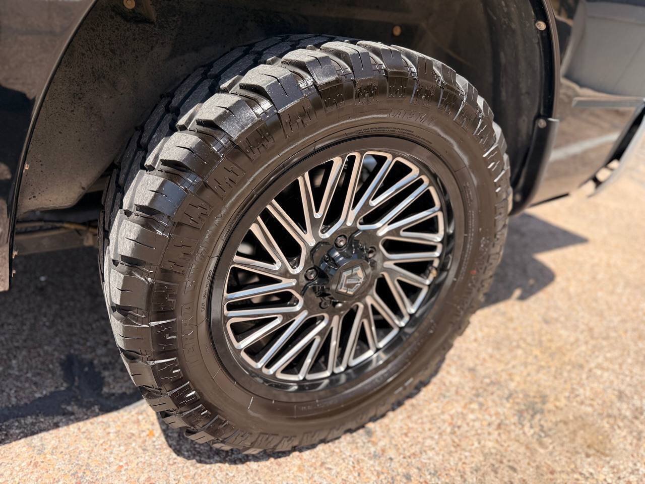 Used 2019 RAM 1500 Classic SLT RWD image 27