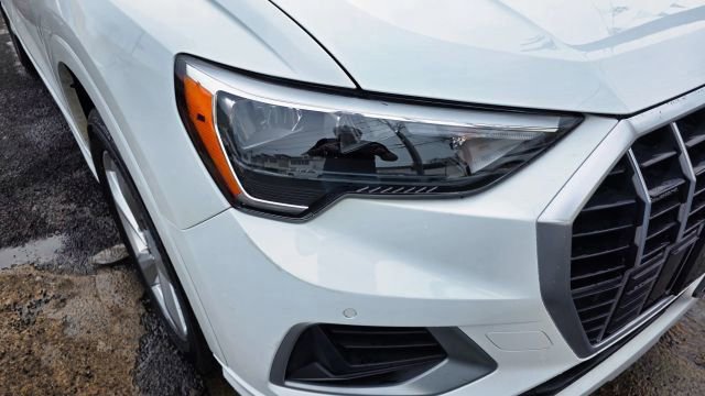 Used 2021 Audi Q3 2.0T Premium w/ Convenience Package image 37