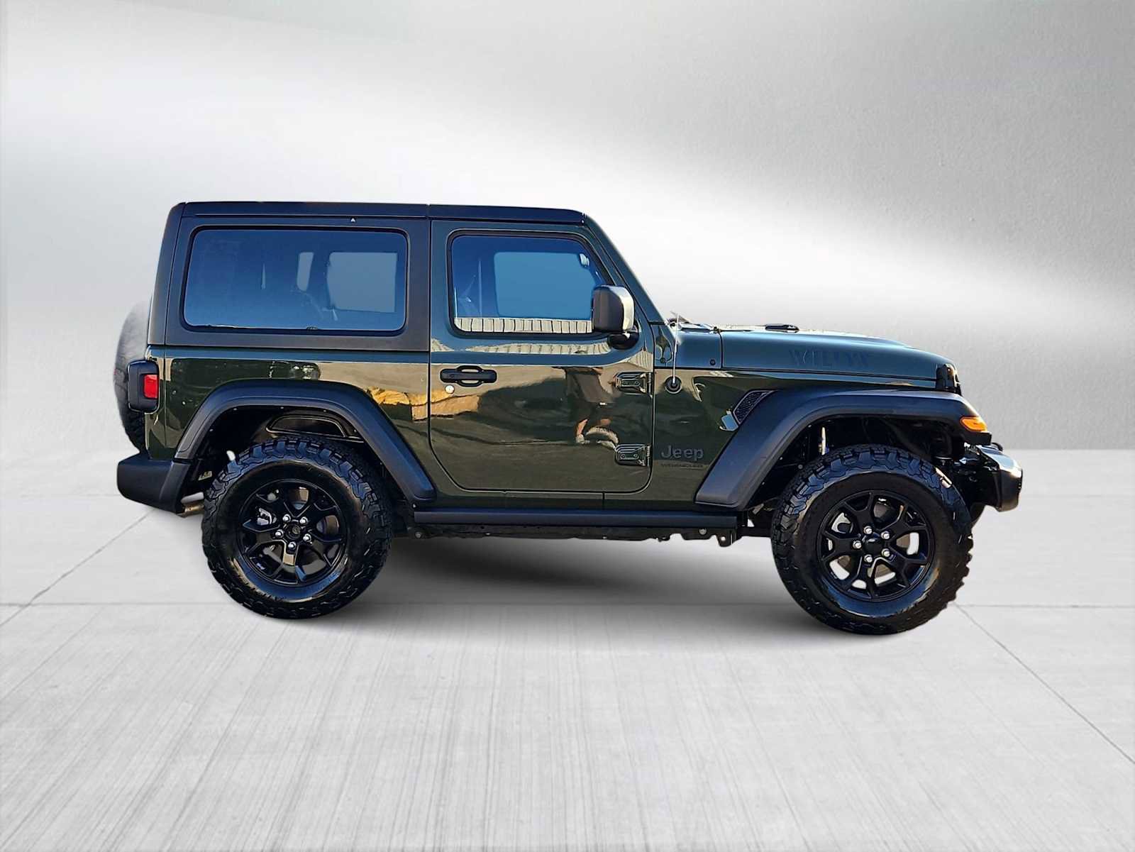 Used 2022 Jeep Wrangler Willys image 9