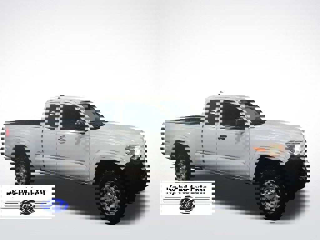 Used 2018 Toyota Tacoma SR image 1