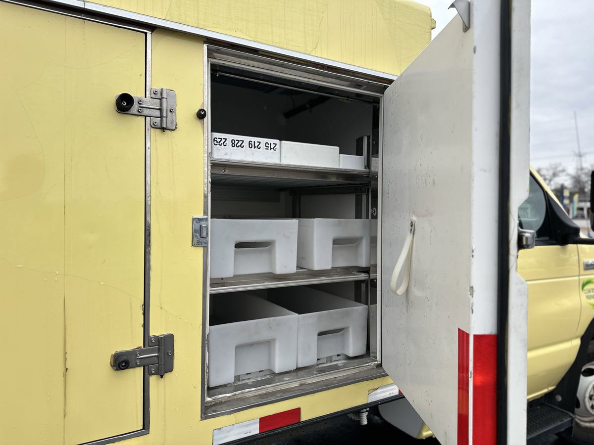 Used 2019 Ford E-450 and Econoline 450 Super Duty w/ Power Windows & Locks Group image 30