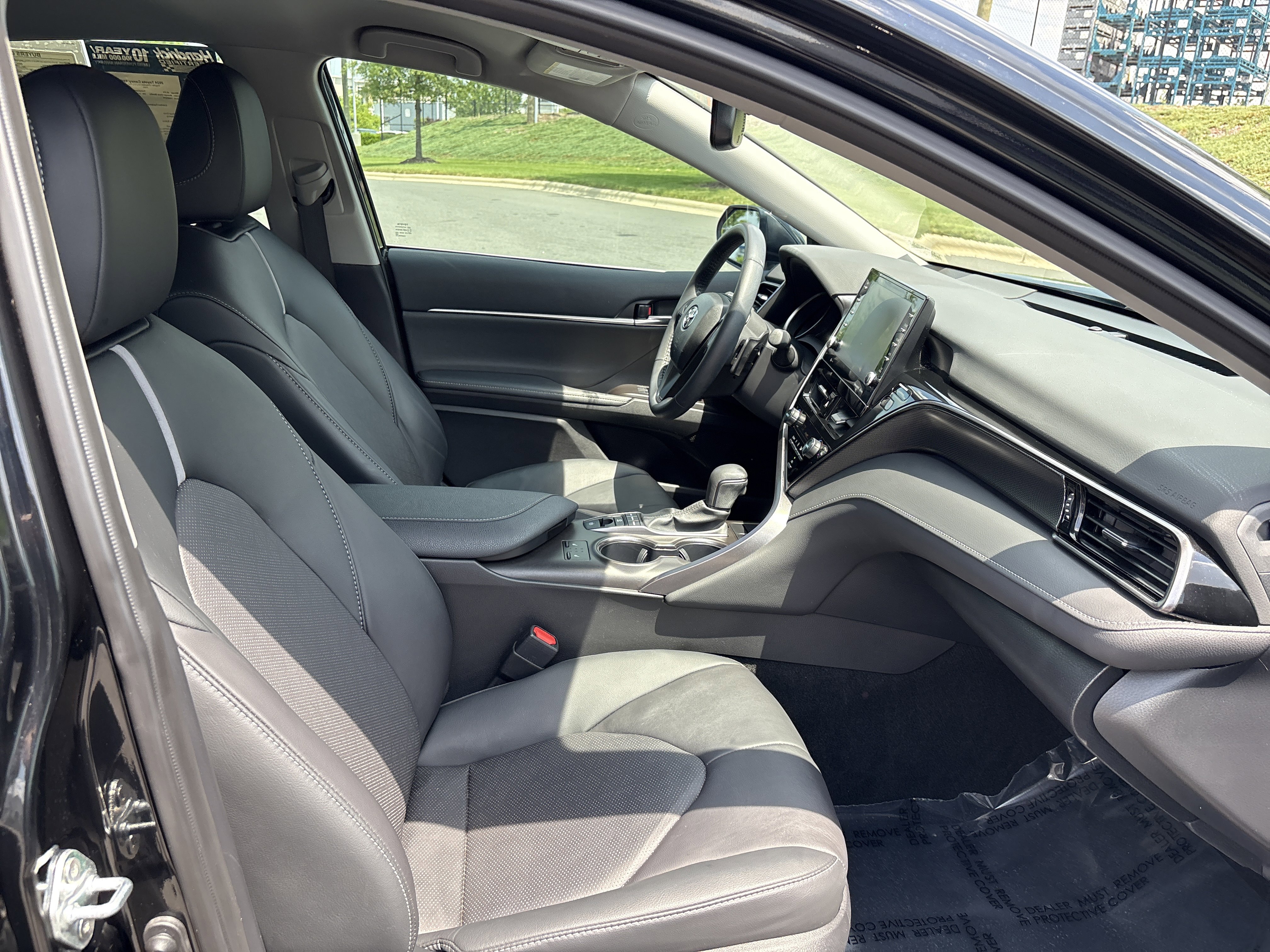 Used 2024 Toyota Camry XSE FWD image 24