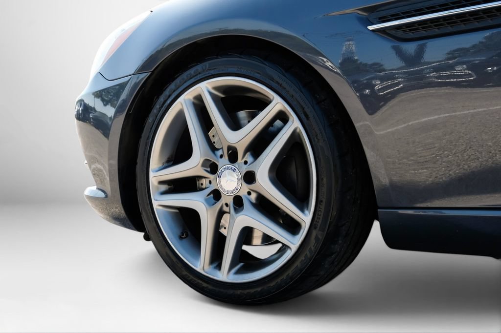 Used 2014 Mercedes-Benz SLK 350 image 46