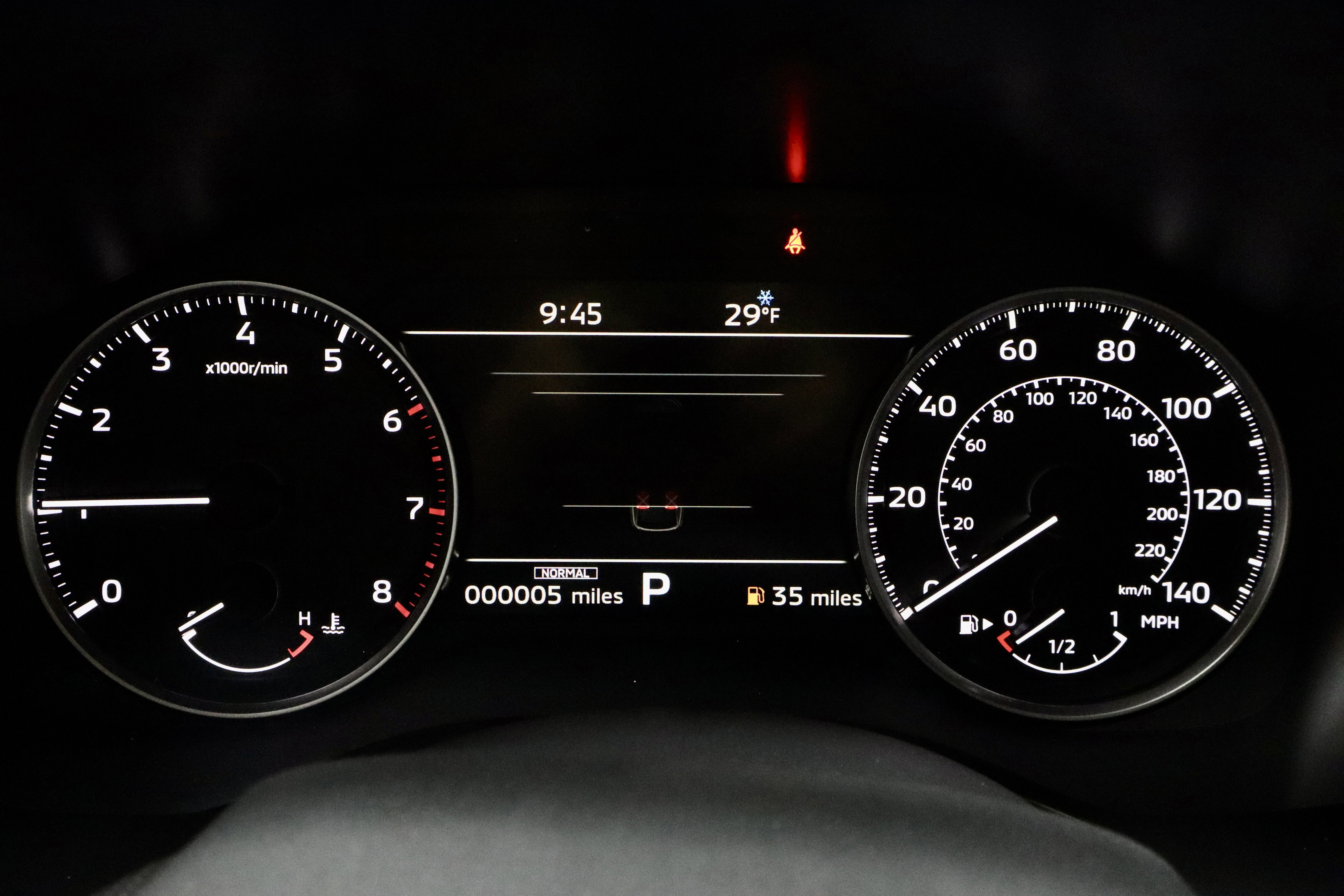 New 2025 Mitsubishi Outlander SE image 22