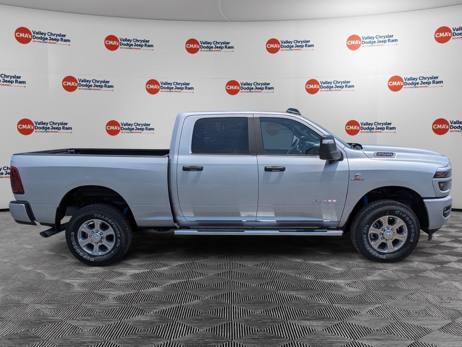 New 2026 RAM 2500 Big Horn AWD/4WD image 4