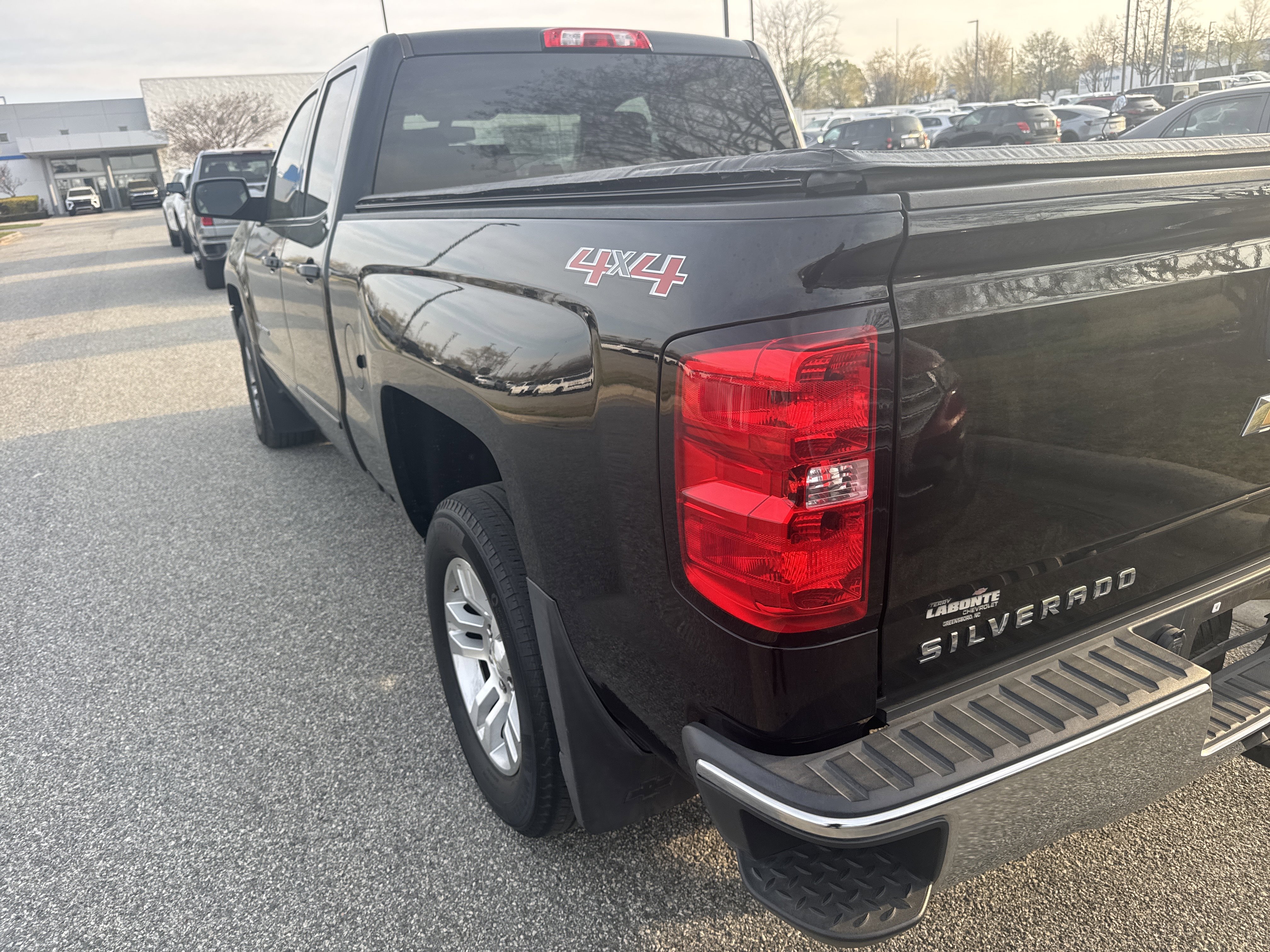 Used 2017 Chevrolet Silverado 1500 LT w/ All Star Edition image 8