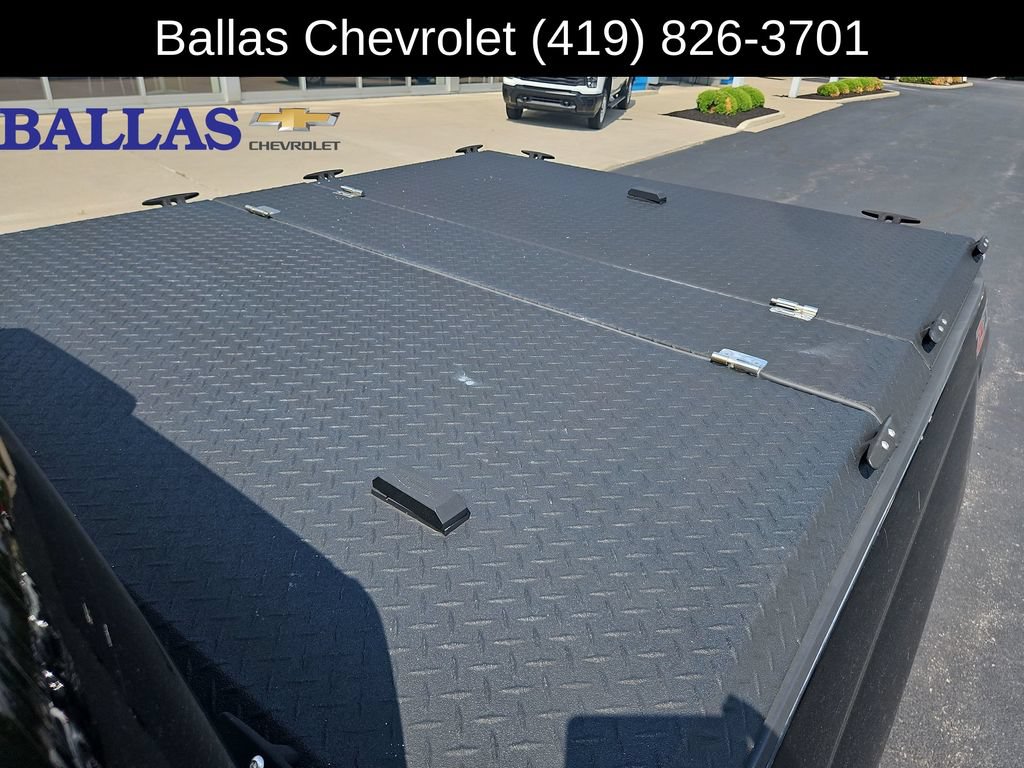 Used 2017 Chevrolet Silverado 2500 LTZ w/ Duramax Plus Package AWD/4WD image 35