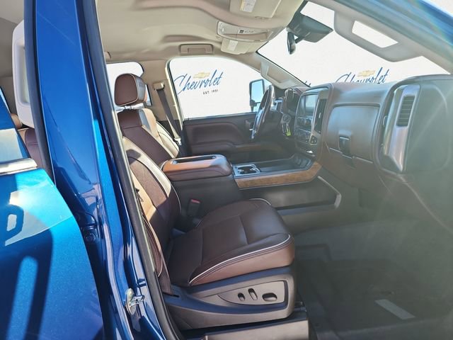 Used 2018 Chevrolet Silverado 3500 High Country w/ Duramax Plus Package image 13