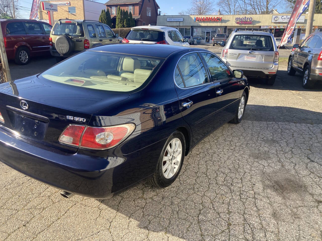 Used 2004 Lexus ES 330 image 6
