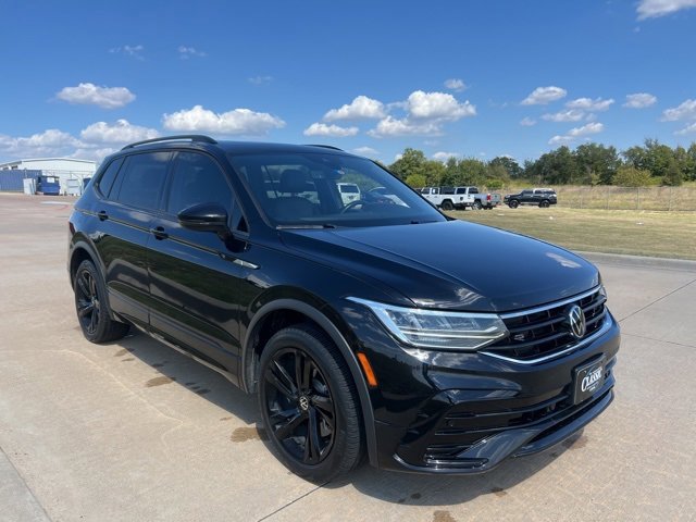 Used 2023 Volkswagen Tiguan SE R-Line