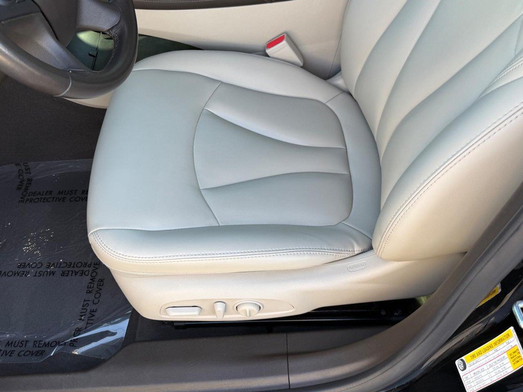 Used 2017 Buick LaCrosse Preferred FWD image 16