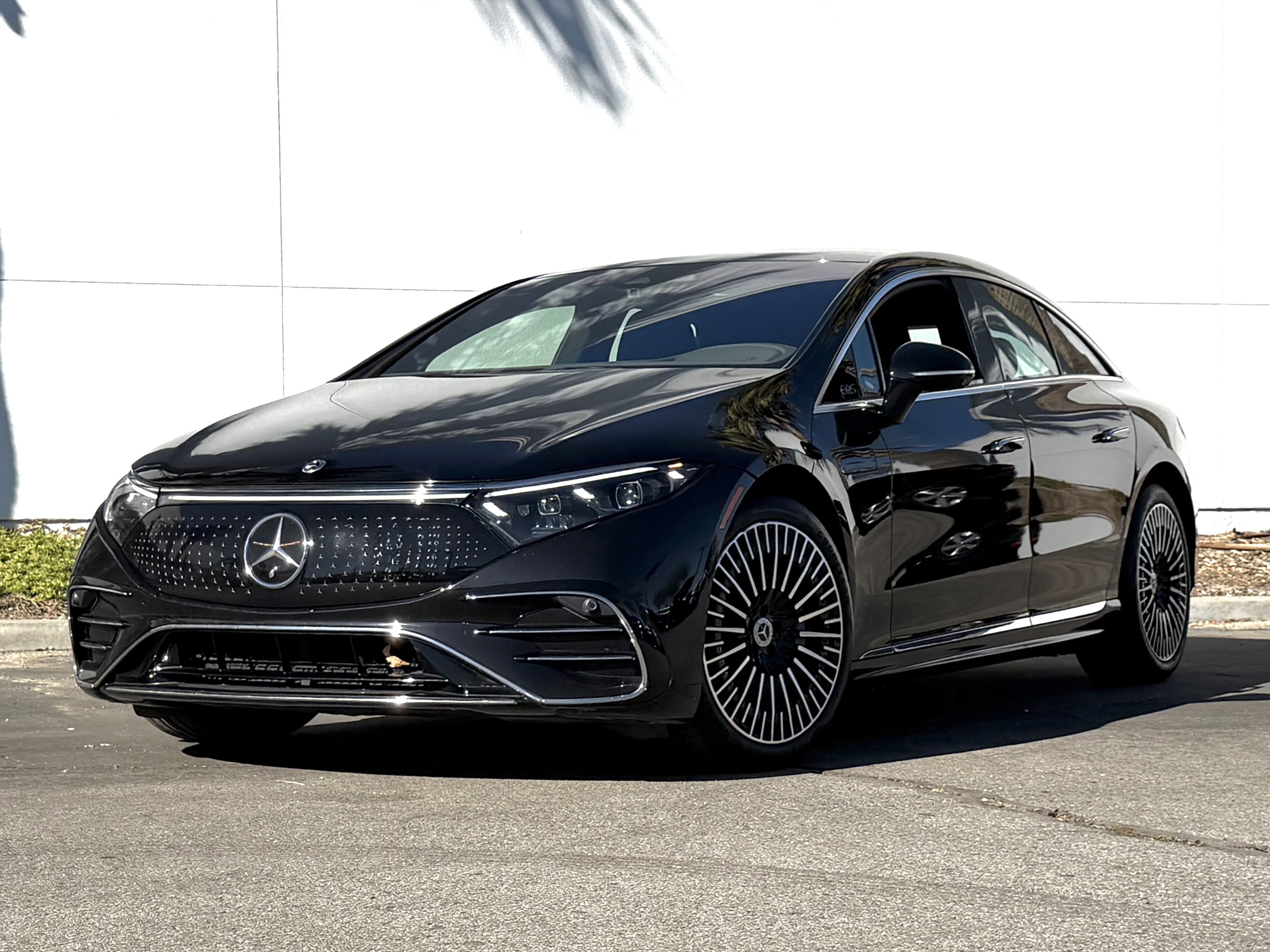 Used 2023 Mercedes-Benz EQS 580 EQS 580 image 2