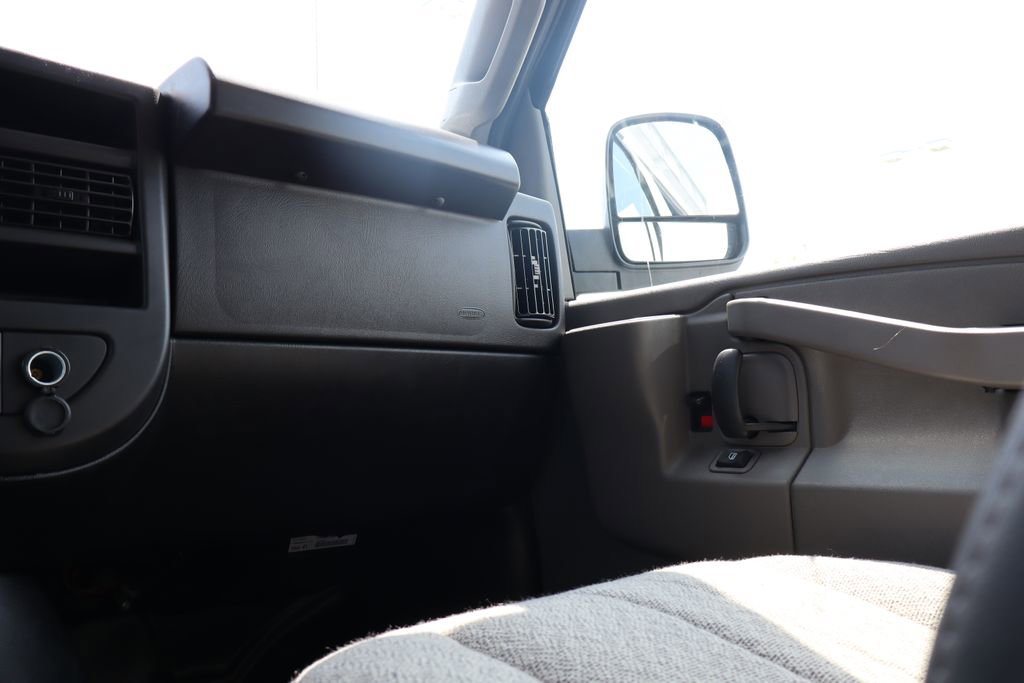 New 2025 Chevrolet Express 2500 w/ Driver Convenience Package image 38