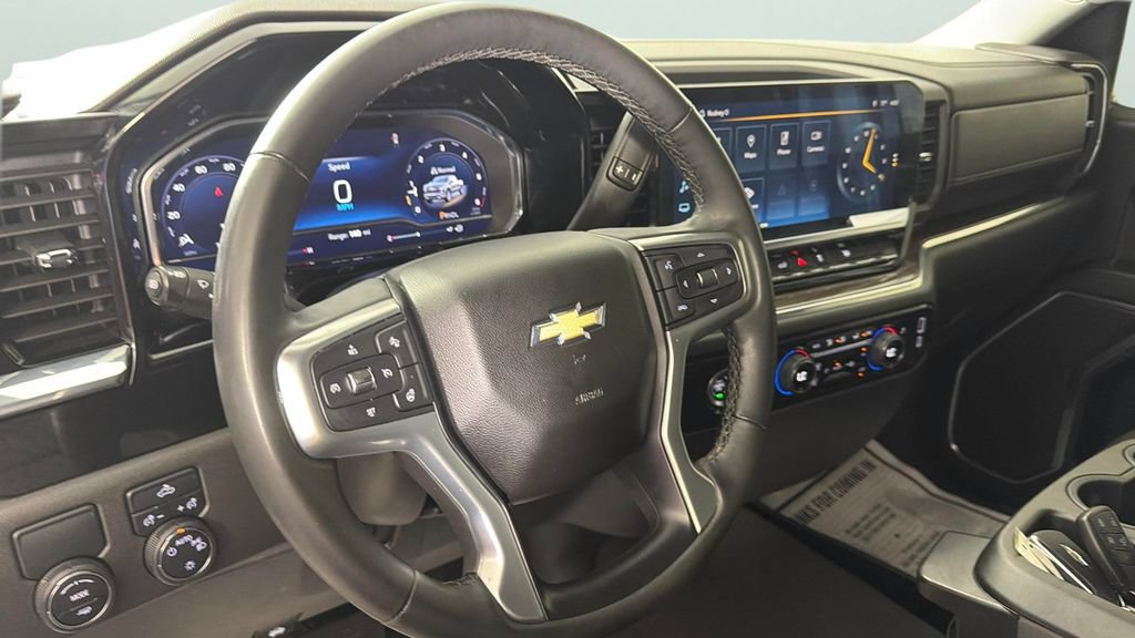 Certified 2024 Chevrolet Silverado 1500 LT RWD image 23