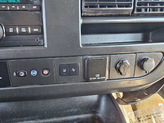 Used 2019 Chevrolet Express 3500 LT w/ LT Preferred Equipment Group RWD image 15