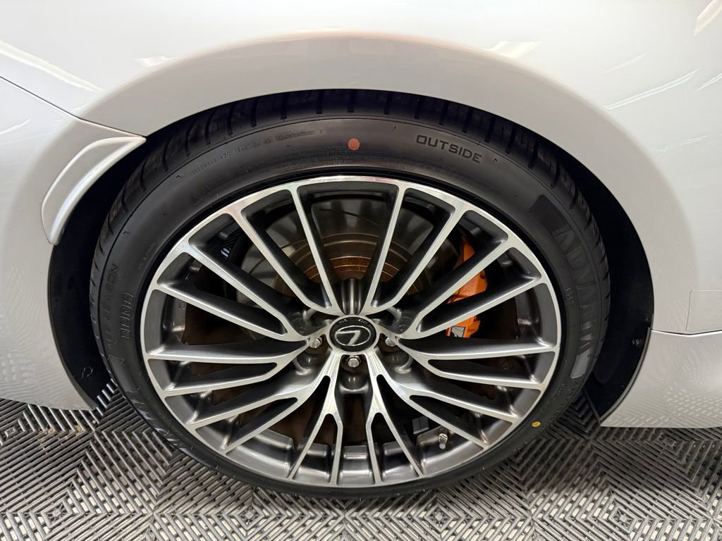 Used 2016 Lexus RC F w/ Premium Package RWD image 19