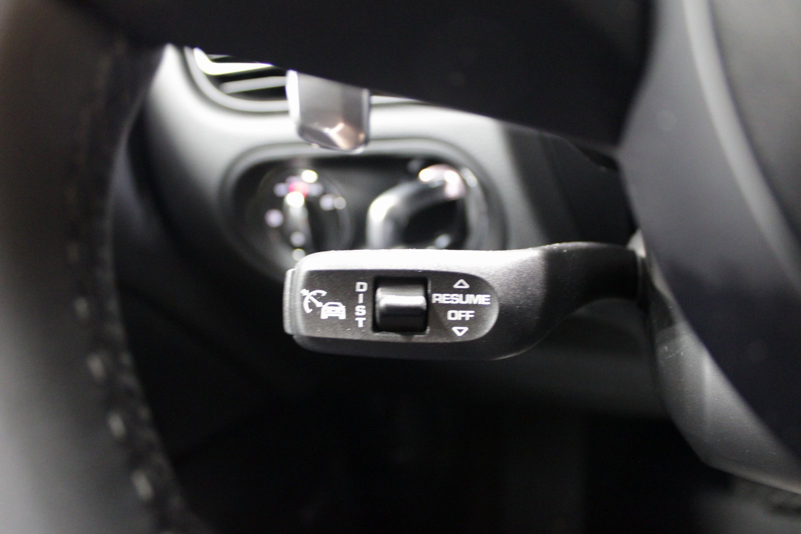 Used 2025 Porsche Macan image 29