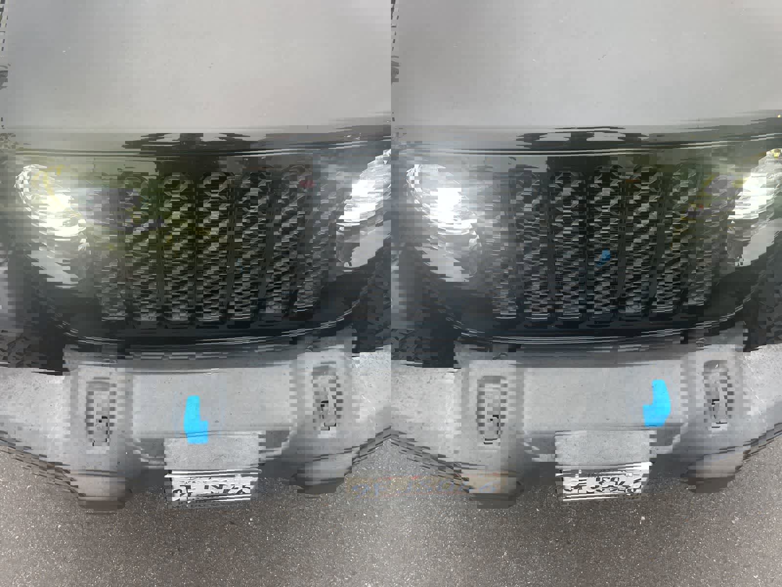 Used 2023 Jeep Wrangler Unlimited w/ Dual Top Group image 33