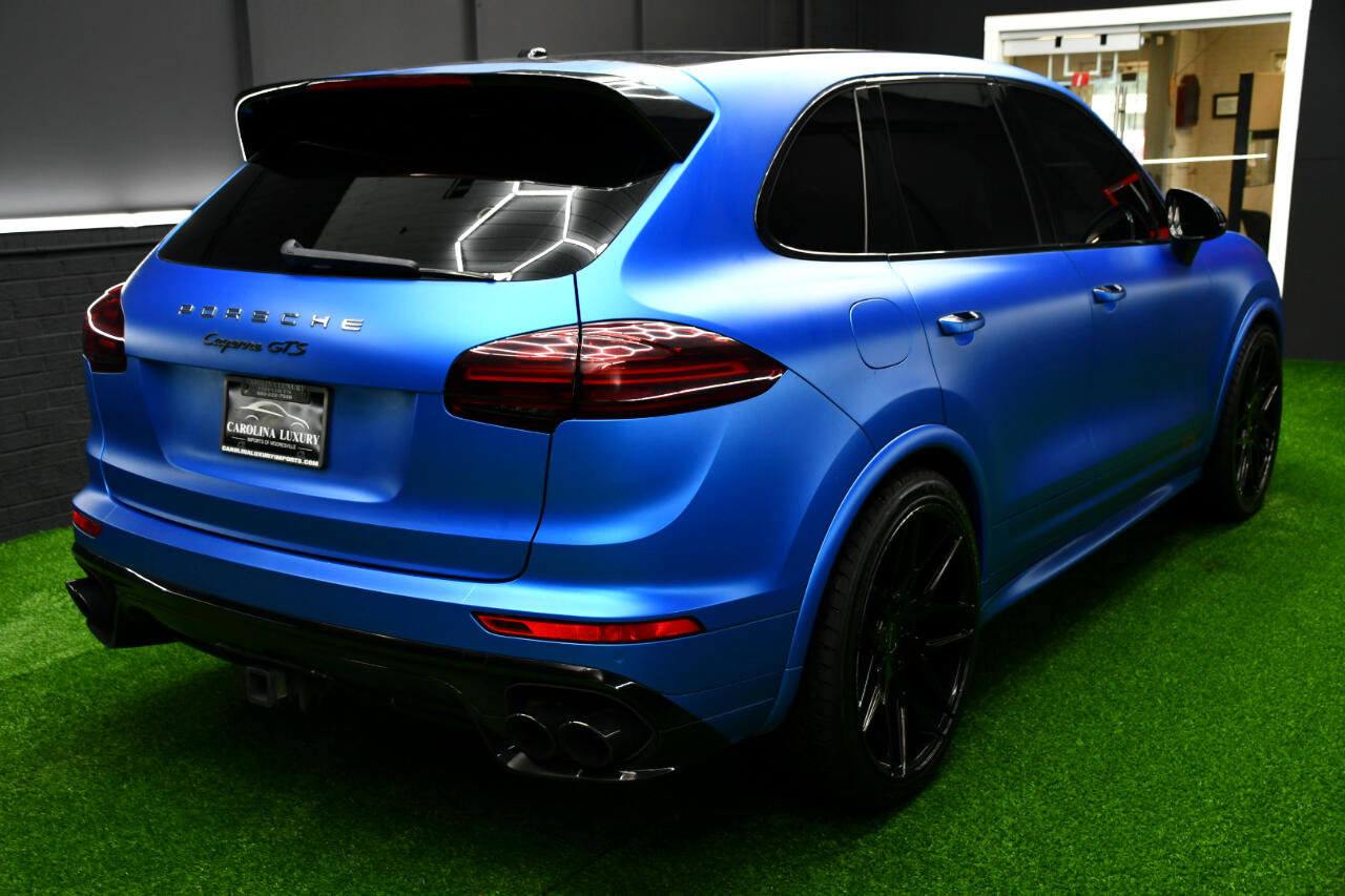 Used 2017 Porsche Cayenne GTS image 6