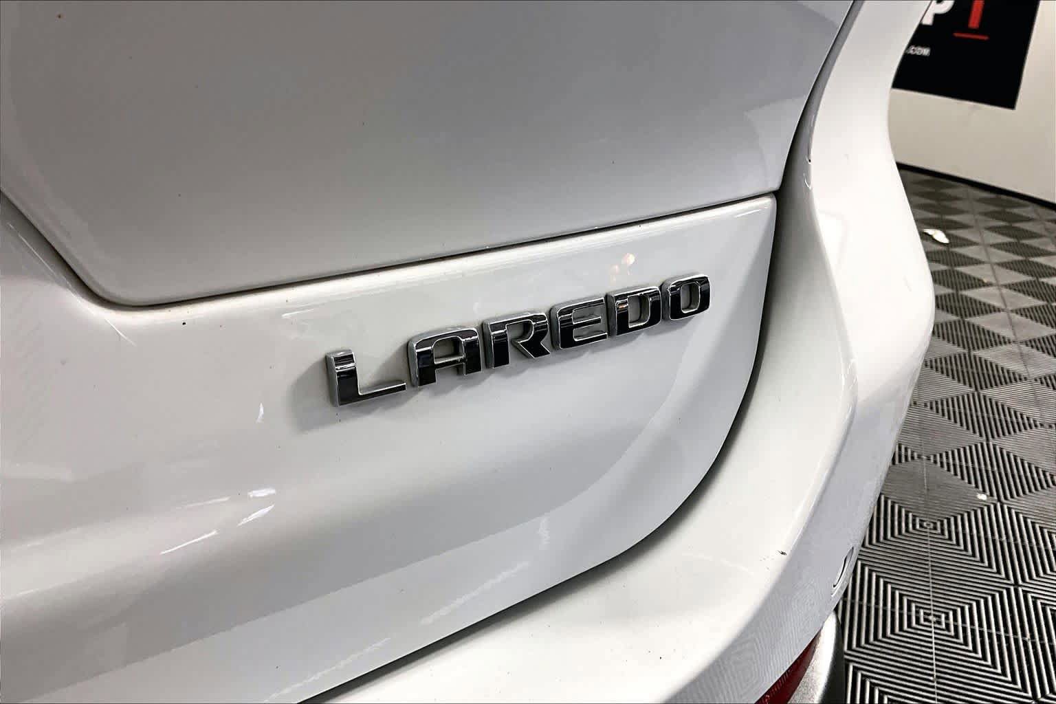 Used 2021 Jeep Grand Cherokee L Laredo w/ Luxury Tech Group I image 10