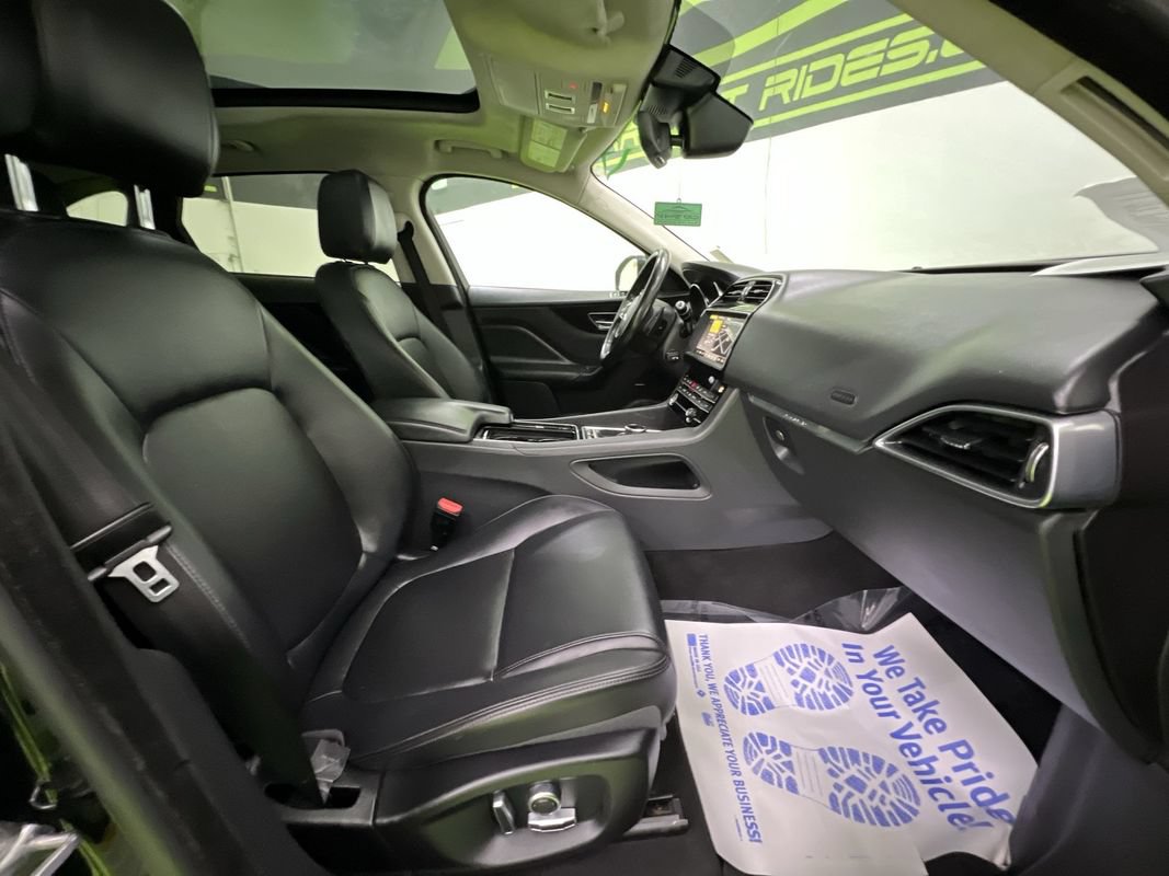Used 2020 Jaguar F-PACE Premium AWD/4WD image 30