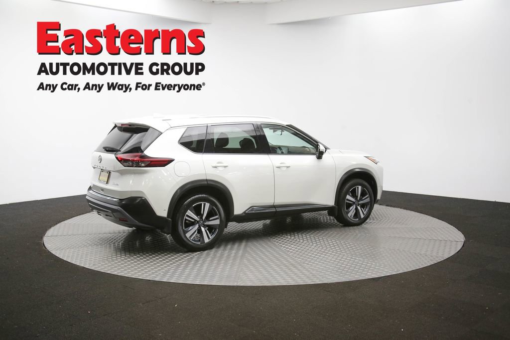 Used 2022 Nissan Rogue SL w/ SL Premium Package image 43