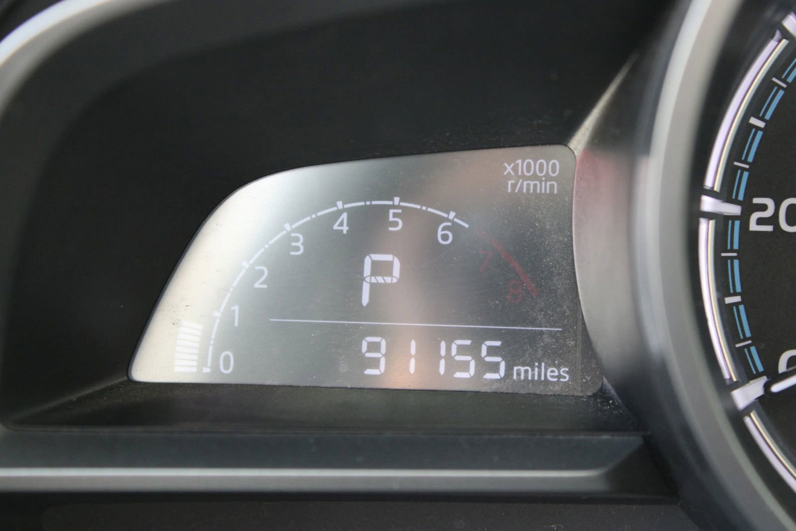 Used 2019 Toyota Yaris LE FWD image 19