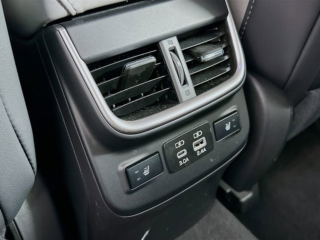 Certified 2024 Subaru Legacy Limited image 34