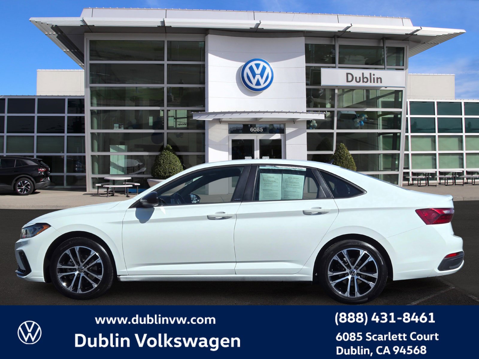 Certified 2025 Volkswagen Jetta Sport FWD image 7