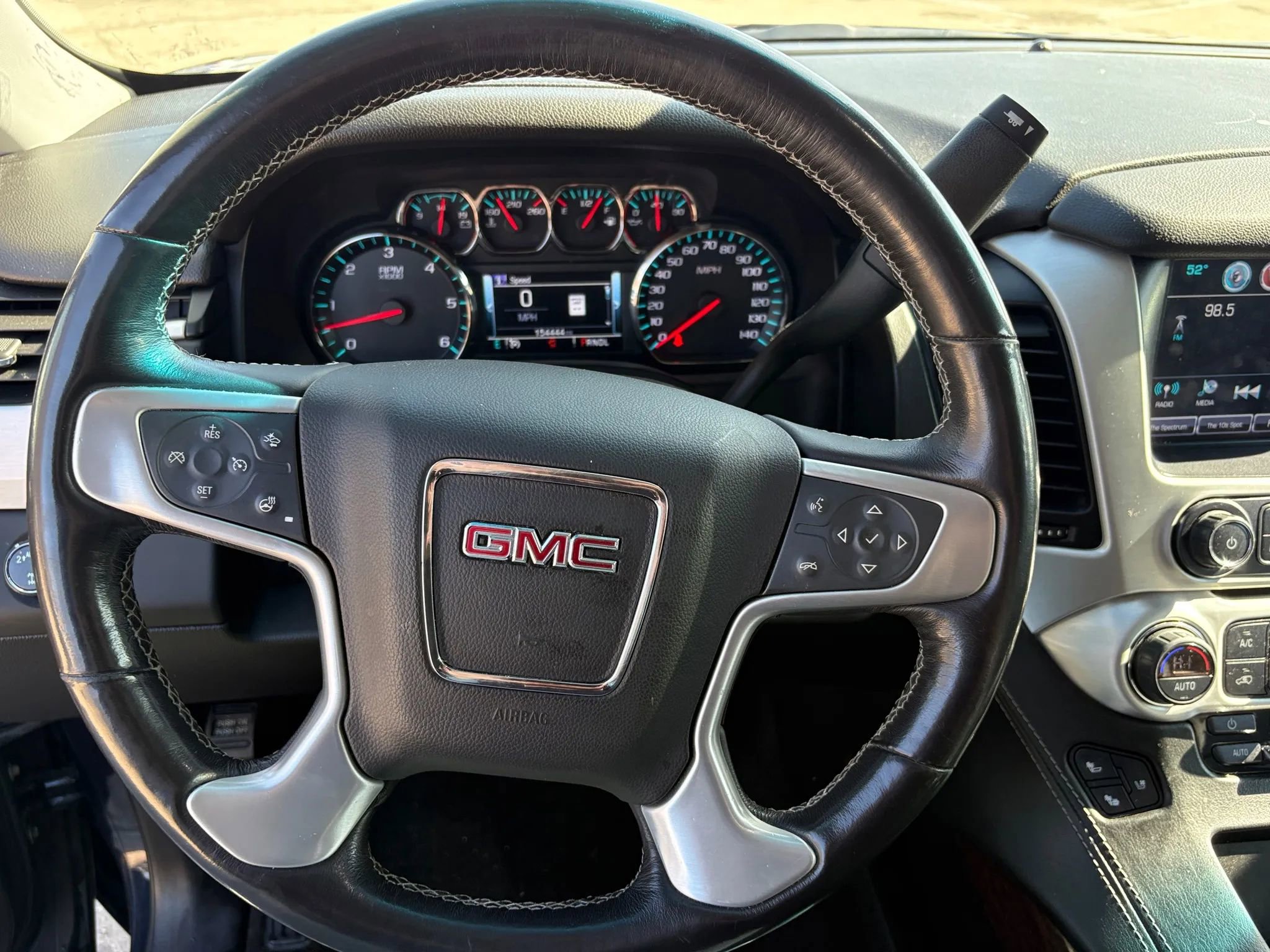 Used 2018 GMC Yukon SLT w/ Open Road Package image 23