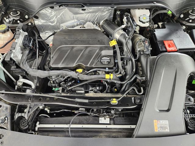 Certified 2024 Chevrolet Trax RS w/ Driver Confidence Package FWD image 31