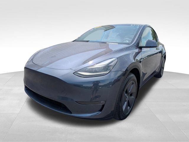 Used 2023 Tesla Model Y Long Range AWD/4WD image 3
