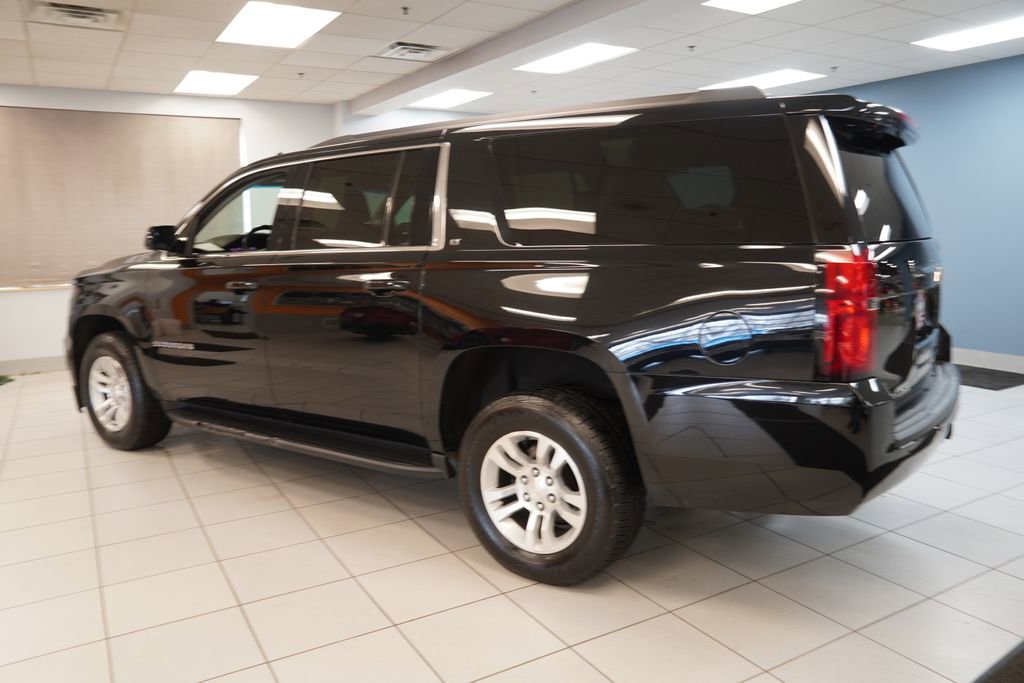 Used 2020 Chevrolet Suburban LT image 7