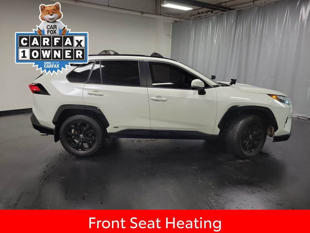 Used 2022 Toyota RAV4 SE w/ Convenience Package AWD/4WD image 9