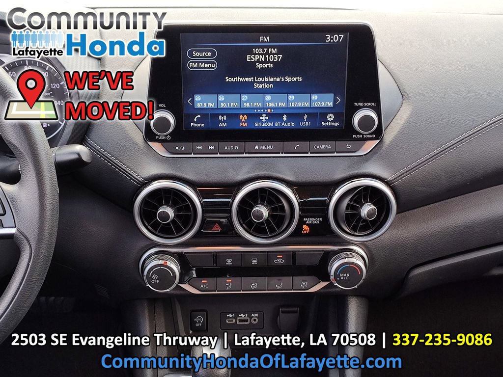 Used 2024 Nissan Sentra SV FWD image 27