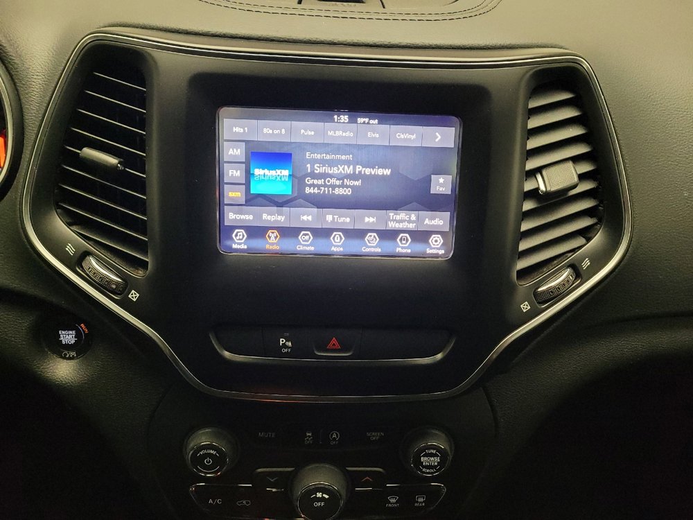 Used 2020 Jeep Cherokee Latitude Plus AWD/4WD image 25