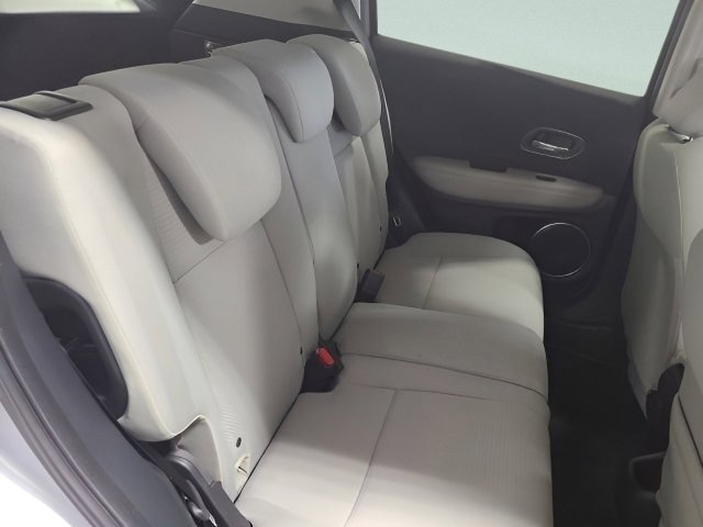 Used 2022 Honda HR-V EX image 16