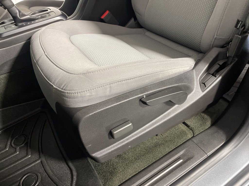 Used 2018 Chevrolet Colorado W/T w/ WT Convenience Package image 11