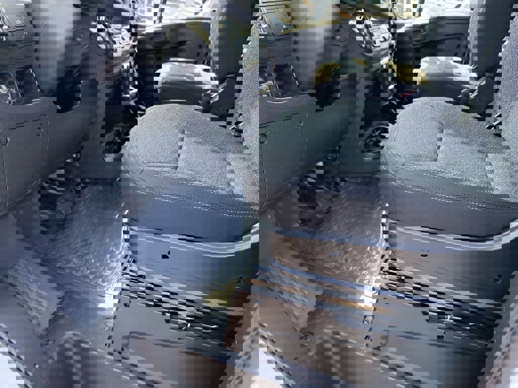 New 2025 RAM ProMaster 2500 w/ Power Group image 8