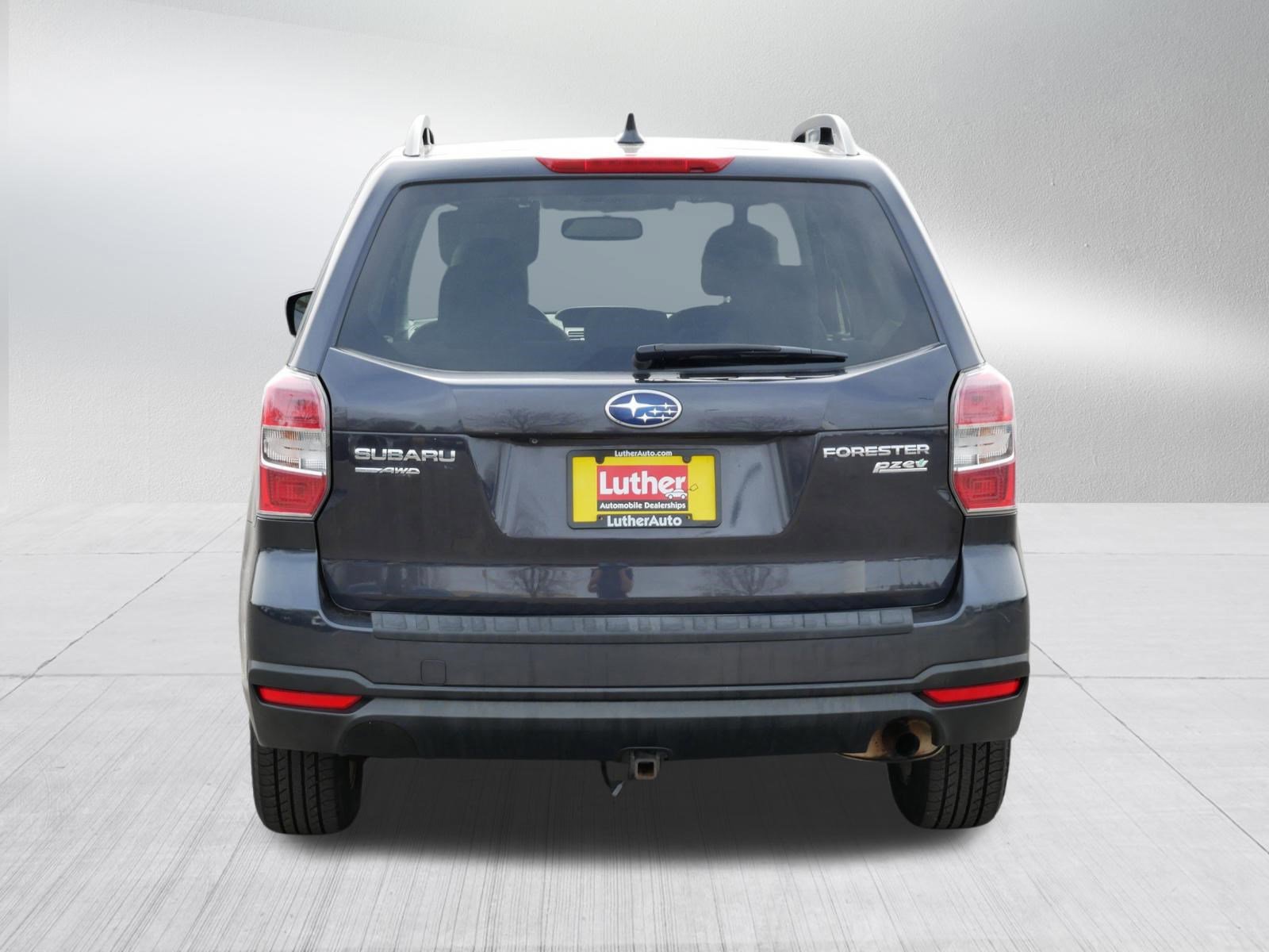 Used 2016 Subaru Forester 2.5i Premium image 6