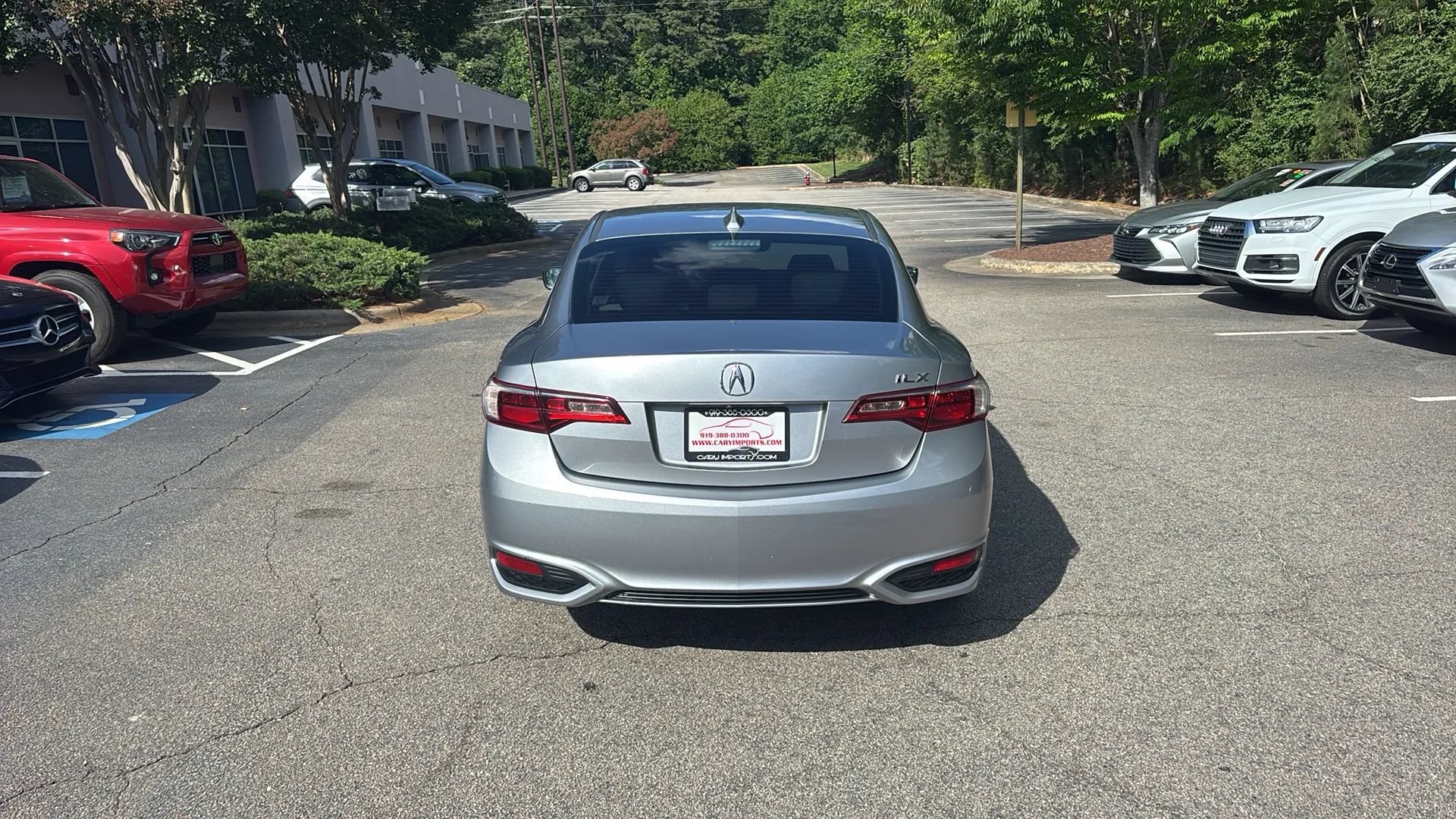 Used 2017 Acura ILX FWD image 6