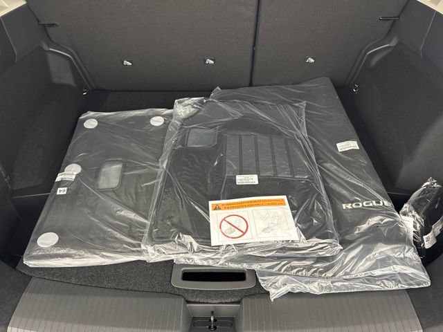 New 2026 Nissan Rogue SV AWD/4WD image 25