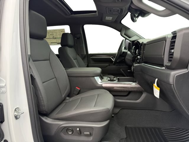 New 2026 Chevrolet Silverado 2500 LTZ w/ LTZ Premium Package AWD/4WD image 17