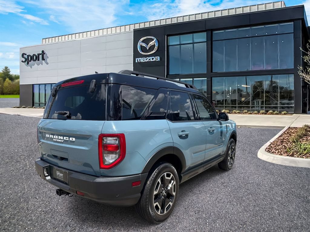 Used 2022 Ford Bronco Sport Outer Banks w/ Tech Package AWD/4WD image 3