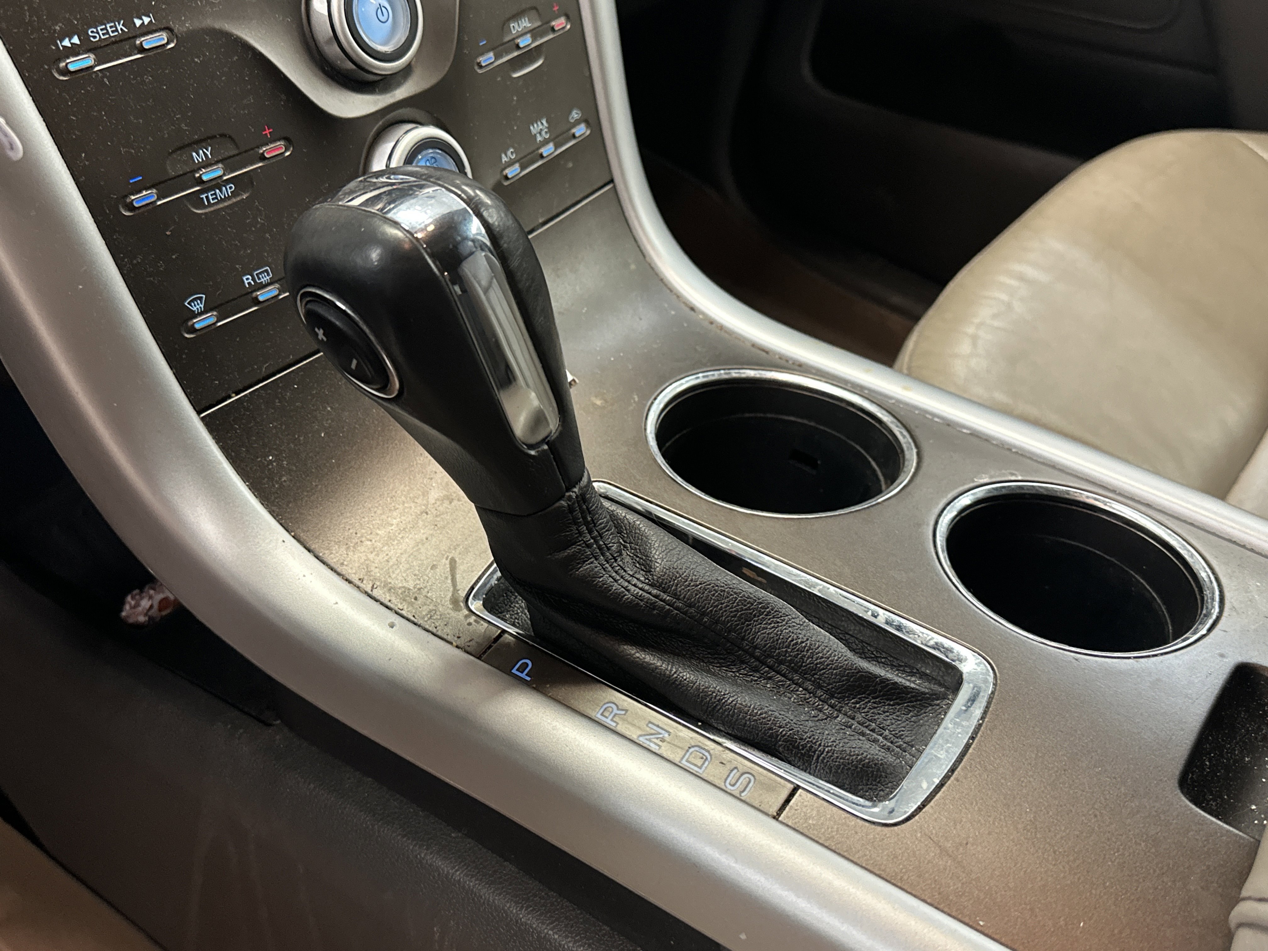 Used 2013 Ford Edge SEL image 4