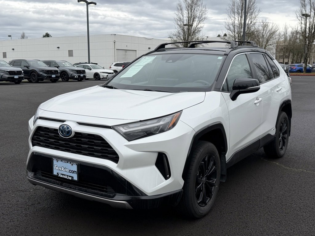 Used 2023 Toyota RAV4 XSE image 4