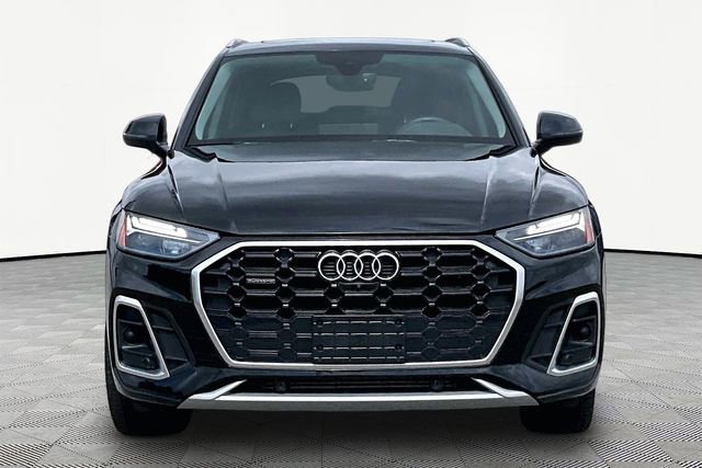 Used 2023 Audi Q5 2.0T Premium Plus w/ Premium Plus Package AWD/4WD image 3